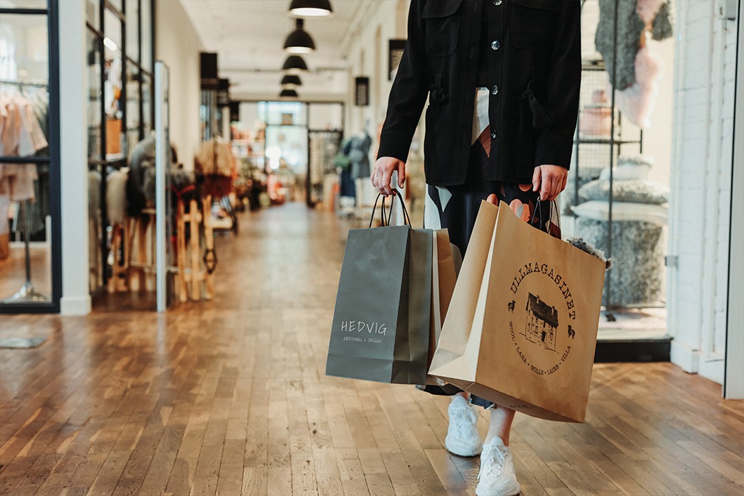 shopping-2.jpg